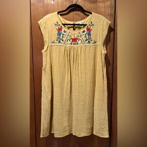 Jodifl Lovely Embroidered Yellow Dress Size Large Like New